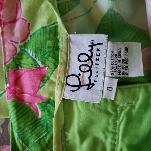 EUC Lilly Pulitzer Floral Cropped Capri Pants - Picture 4 of 4